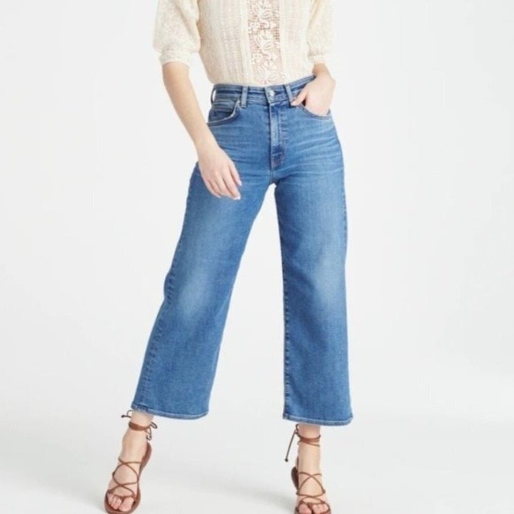 CQY Sunday Joy style jeans size 31 High rise and wide crop jeans soft fabric